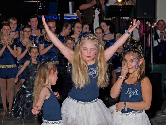 Thumbnail: _2110049.jpg