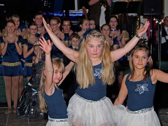 Thumbnail: _2110050.jpg