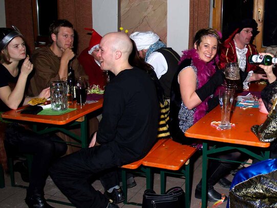 Thumbnail: _2110107.jpg