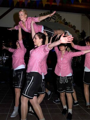 Thumbnail: _2110117.jpg