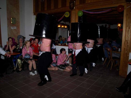 Thumbnail: _2120198.jpg