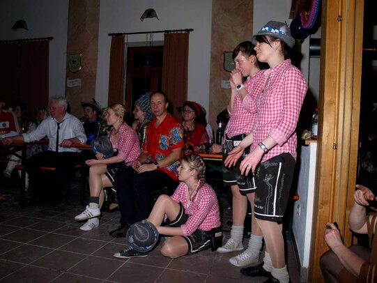 Thumbnail: _2120213.jpg