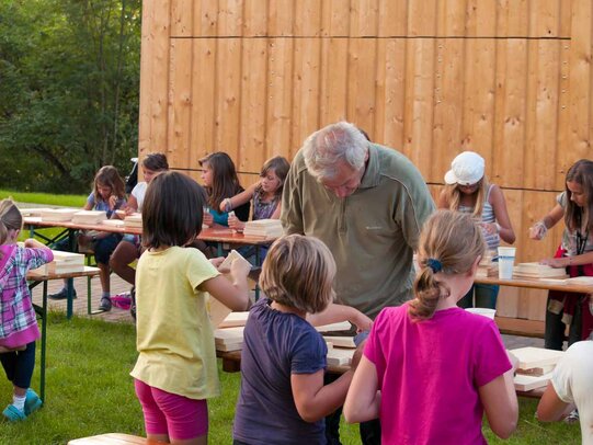 Thumbnail: _8173162.jpg