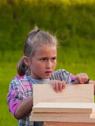 Thumbnail: _8173182.jpg