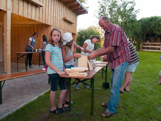 Thumbnail: _8173383.jpg