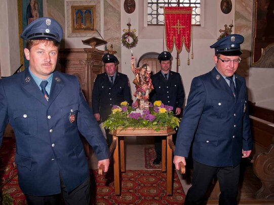 Thumbnail: _5061508.jpg